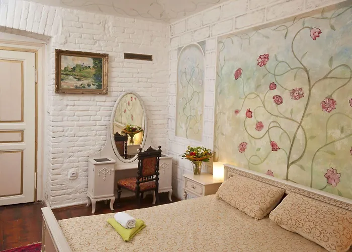 Old Time Hotel 3*