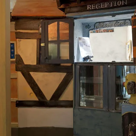 Old Time Szálloda 3*