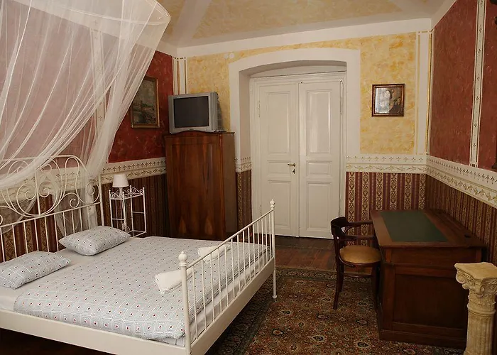 Hotel Old Time 3*